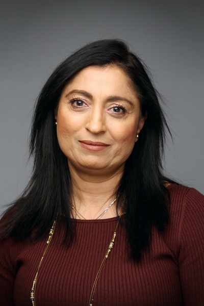 Yasmin Naz.jpg